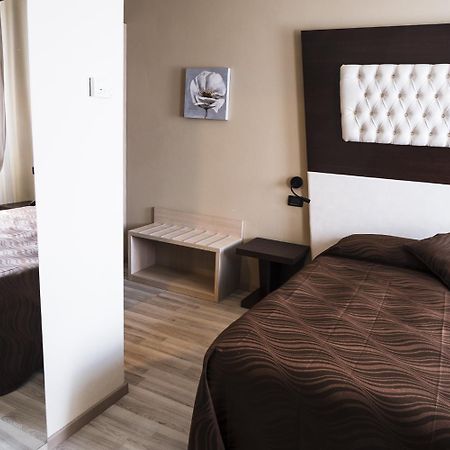 Agriturismo Il Cascinale Τρεβίζο Δωμάτιο φωτογραφία